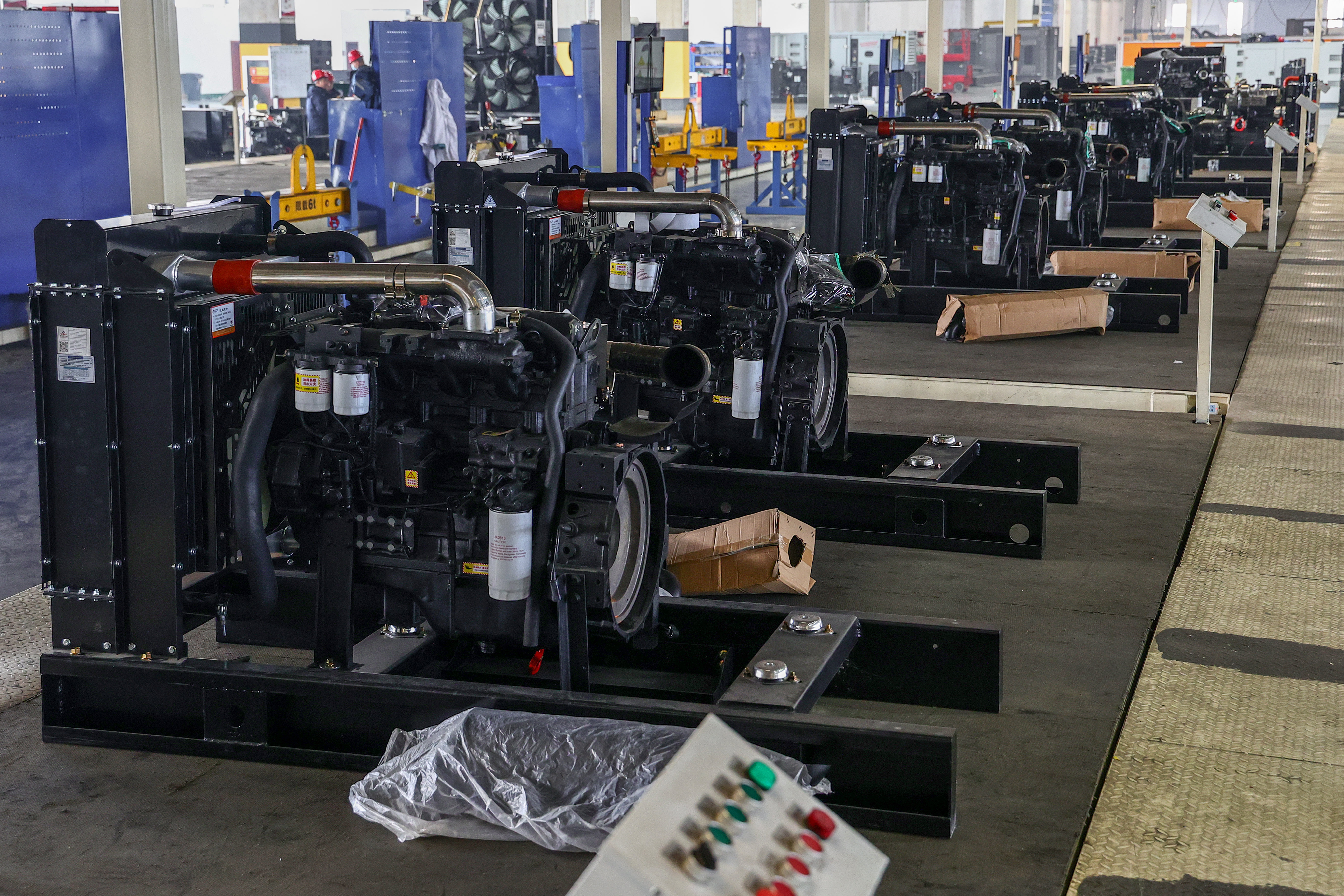 Силовой двигатель внешней торговли: молчаливый дизельный генератор наборов мощности, управляющий импульсом глобального бизнеса